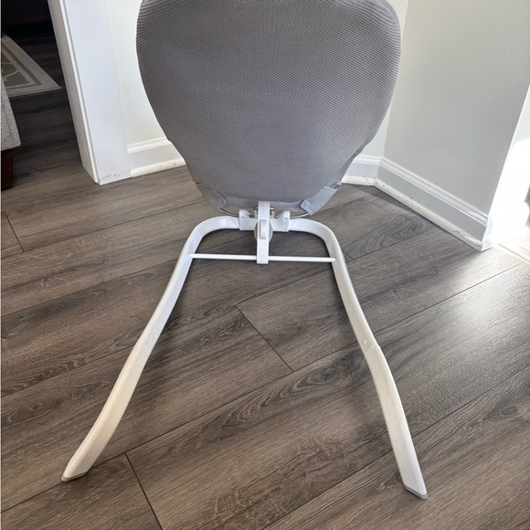 Munchkin Spring Bouncer Rocker - Picture 7 of 7